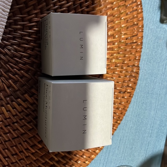 🖤Nwt “Sale”LUMIN Face wash & Moisturizer set can be used by a Man or Woman - Picture 4 of 8